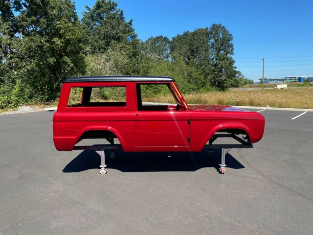 Ford Bronco 1970 image number 32