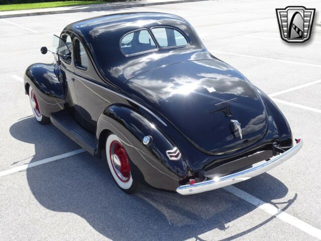 Ford Business Coupe 1940 image number 41