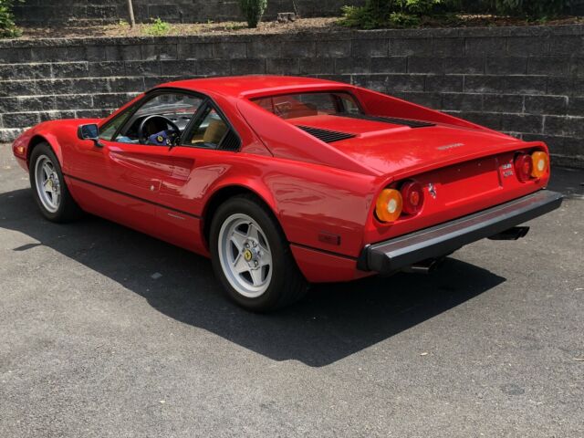 Ferrari 308 GTB 1977 image number 22