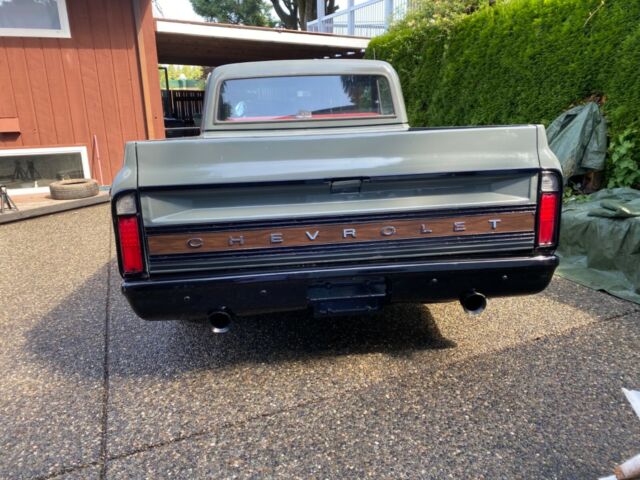 Chevrolet C10 1971 image number 2