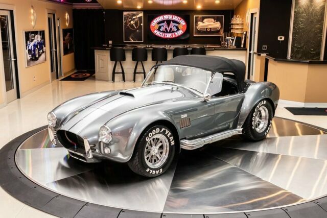 Shelby Cobra 1965 image number 30