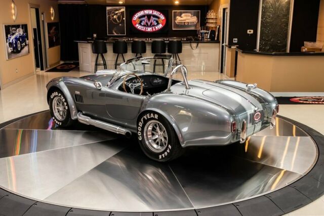 Shelby Cobra 1965 image number 42