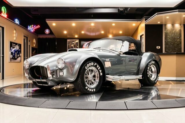 Shelby Cobra 1965 image number 5