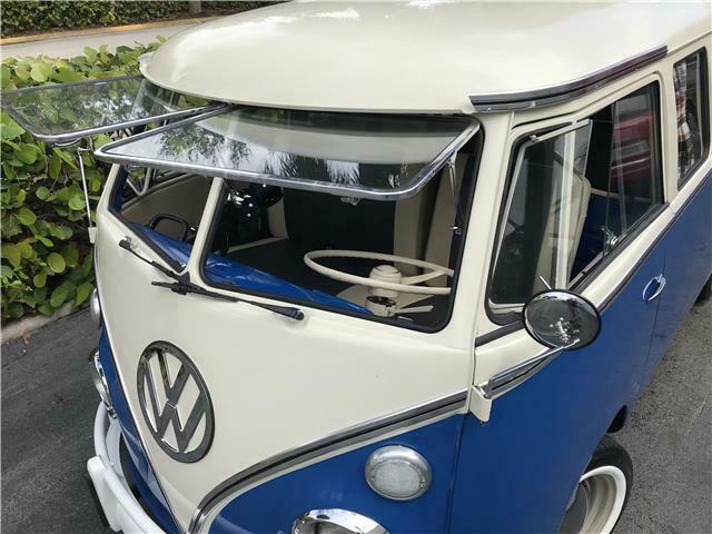 Volkswagen Bus/Vanagon 1974 image number 1