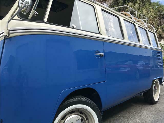 Volkswagen Bus/Vanagon 1974 image number 15