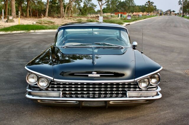 Buick Invicta 1959 image number 10