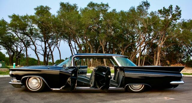 Buick Invicta 1959 image number 11