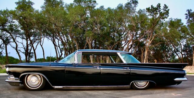 Buick Invicta 1959 image number 25