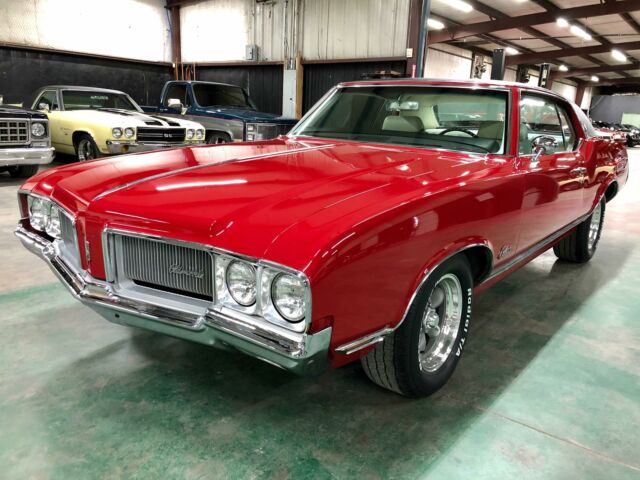 Oldsmobile Cutlass 1970 image number 0