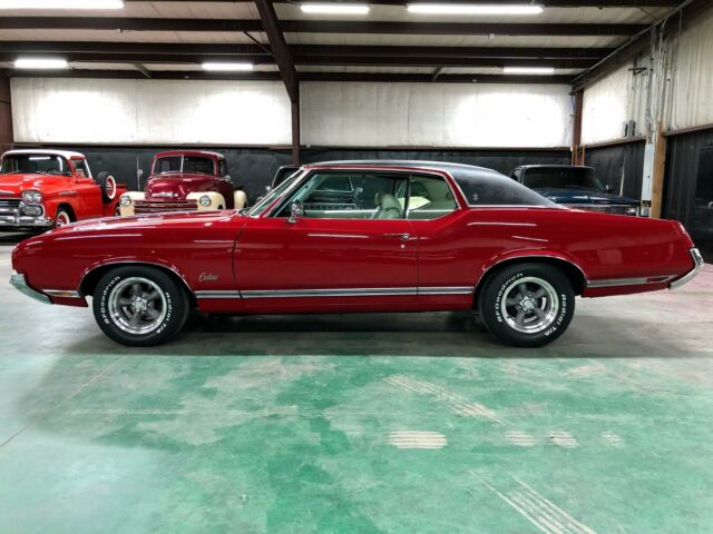 Oldsmobile Cutlass 1970 image number 1