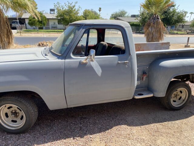 Dodge D150/Lil Red Express 1978 image number 0