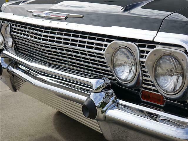 Chevrolet Impala 1963 image number 9