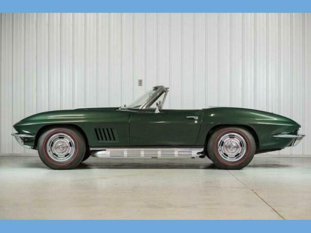 Chevrolet Corvette 1967 image number 29