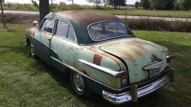 Ford Crestliner 1951 image number 17