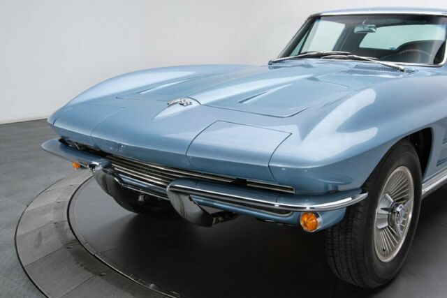 Chevrolet Corvette 1964 image number 10