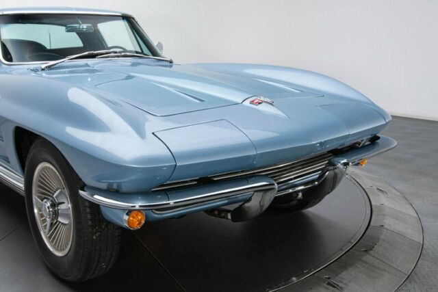 Chevrolet Corvette 1964 image number 13