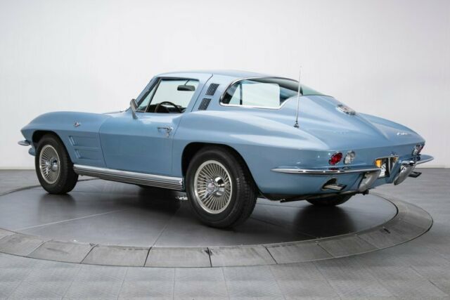 Chevrolet Corvette 1964 image number 31