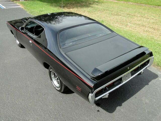 Dodge Charger 1971 image number 19