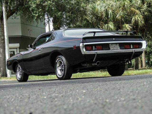 Dodge Charger 1971 image number 32