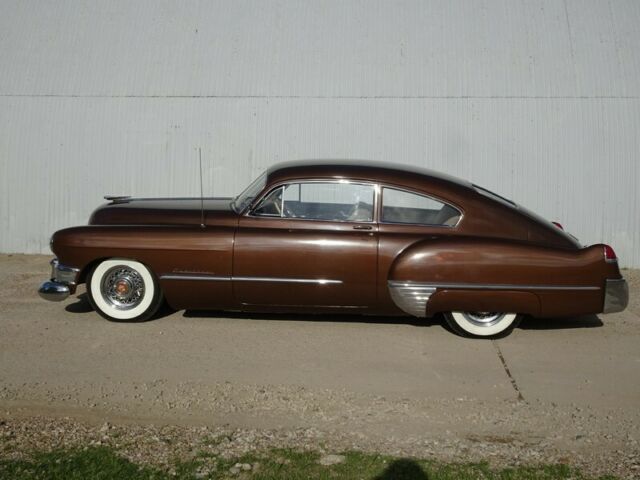 Cadillac Series 61 1949 image number 25