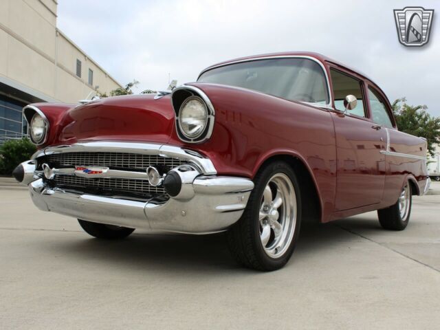 Chevrolet Bel Air/150/210 1957 image number 14