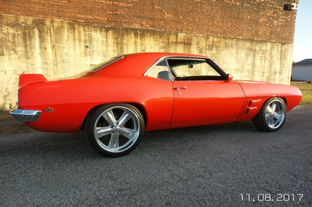 Pontiac Firebird 1969 image number 26