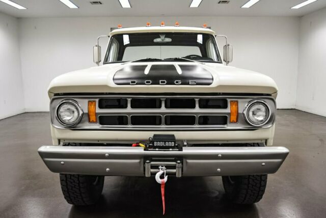 Dodge Power Wagon 1968 image number 25