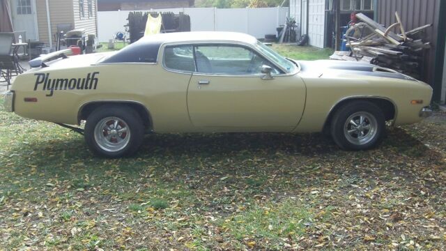 Plymouth Satellite 1973 image number 2