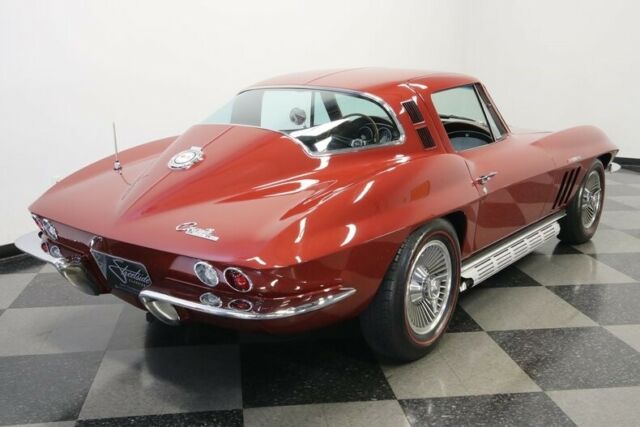 Chevrolet Corvette 1965 image number 13