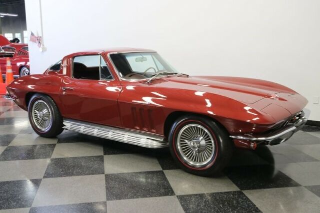 Chevrolet Corvette 1965 image number 16