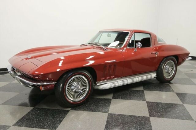 Chevrolet Corvette 1965 image number 30