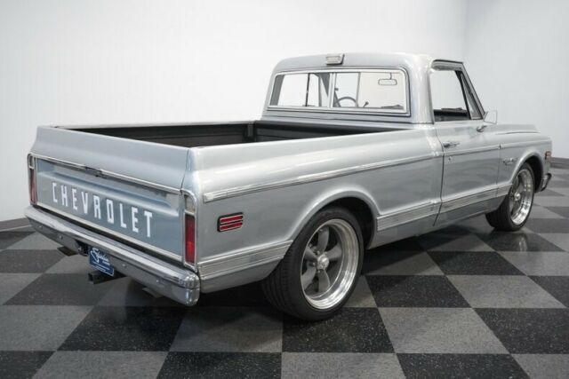 Chevrolet C-10 1971 image number 13