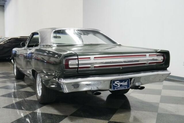 Plymouth GTX 1968 image number 10