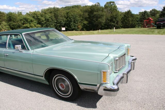 Mercury Grand Marquis 1977 image number 35