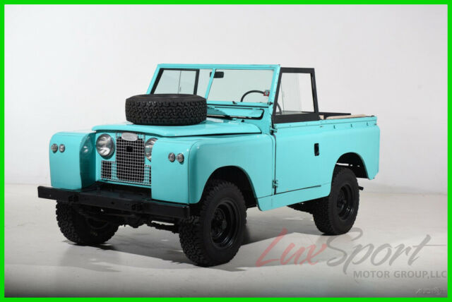 Land Rover Safari 1967 image number 24