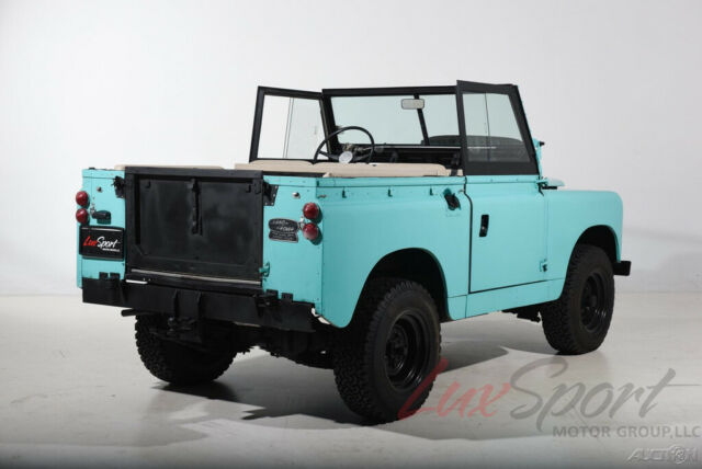 Land Rover Safari 1967 image number 42