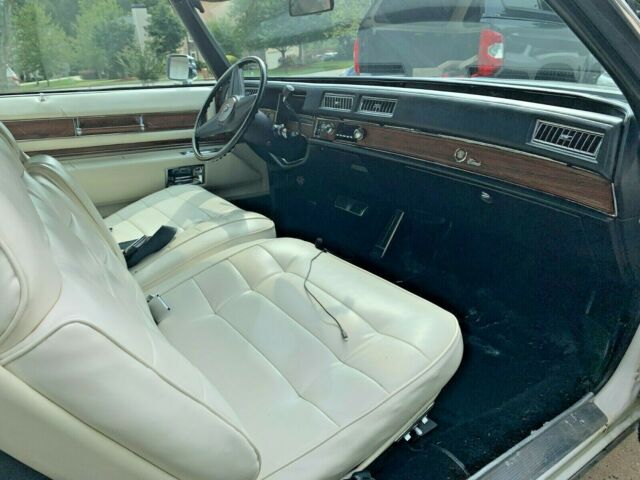 Cadillac Eldorado 1976 image number 3