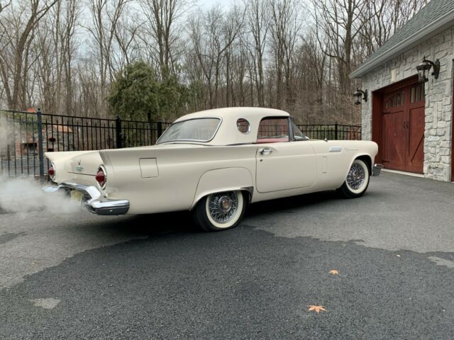 Ford Thunderbird 1957 image number 19