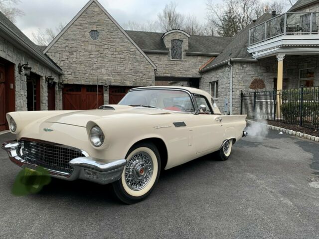 Ford Thunderbird 1957 image number 22