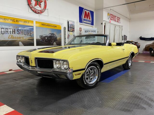 Oldsmobile Cutlass 1970 image number 1