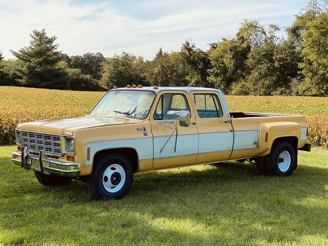 GMC Sierra 3500 1977 image number 0