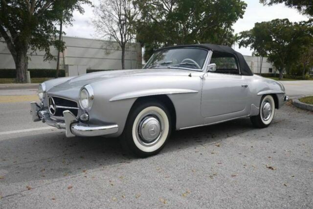 Mercedes-Benz 190-Series 1959 image number 4