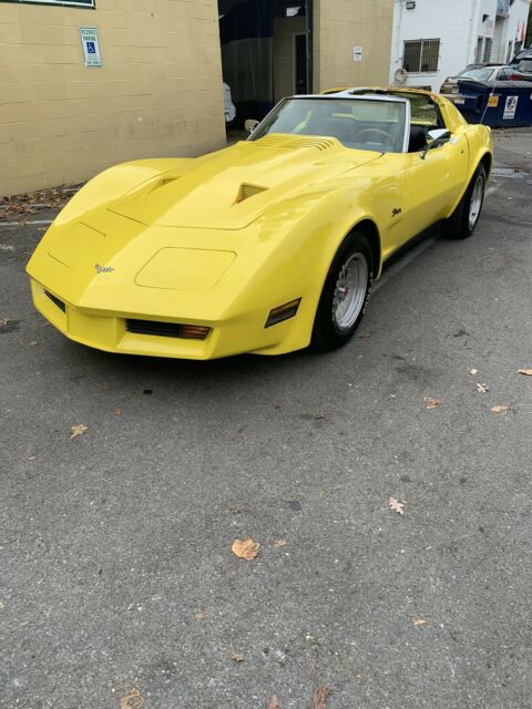 Chevrolet Corvette 5.7 1976 image number 23