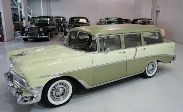 Chevrolet Townsman 1956 image number 31