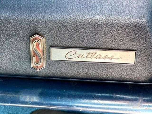 Oldsmobile Cutlass 1969 image number 23