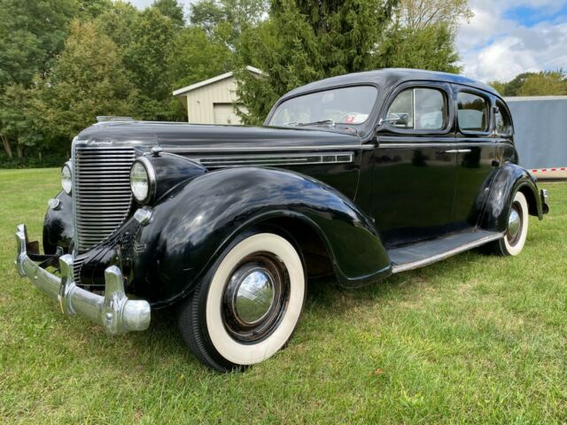 Chrysler Imperial 1938 image number 13