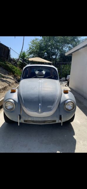 Volkswagen Super Beetle 1972 image number 0