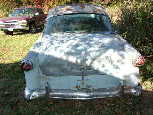 Ford Customline 1953 image number 16