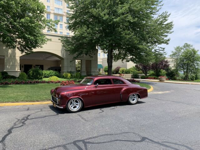 Chevrolet Fleetline 1951 image number 27