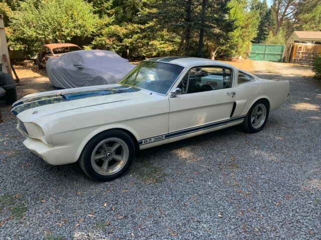 Ford Mustang 1966 image number 1